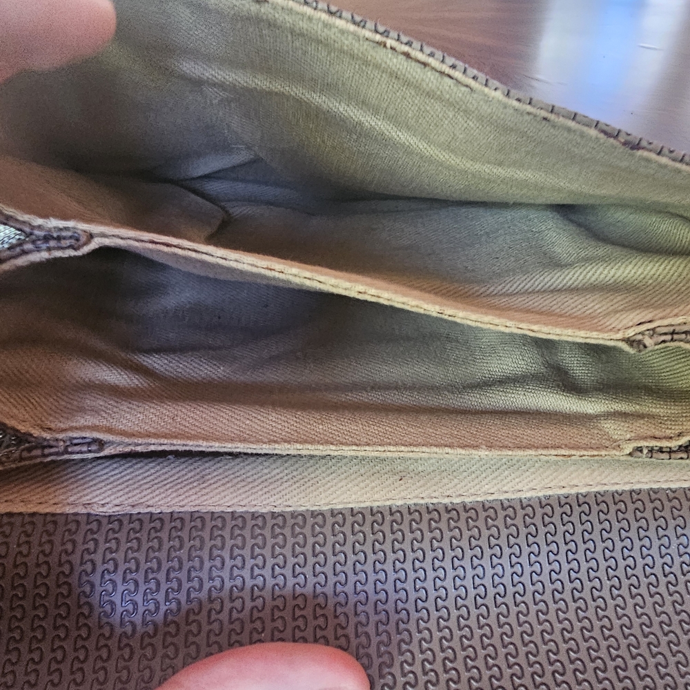 Charles Jourdan Tan and Gray Crossbody Bag - Picture 9 of 11